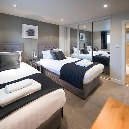 2 Bed In Hh022