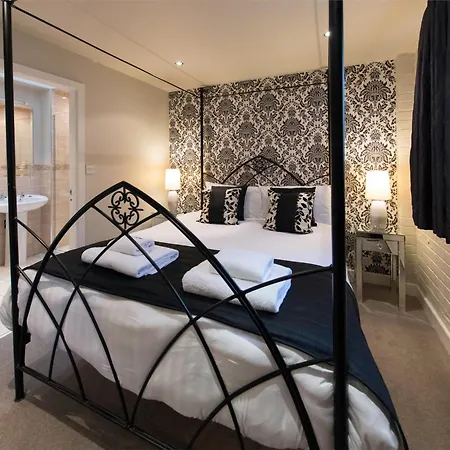 2 Bed In Hh022 Harrogate